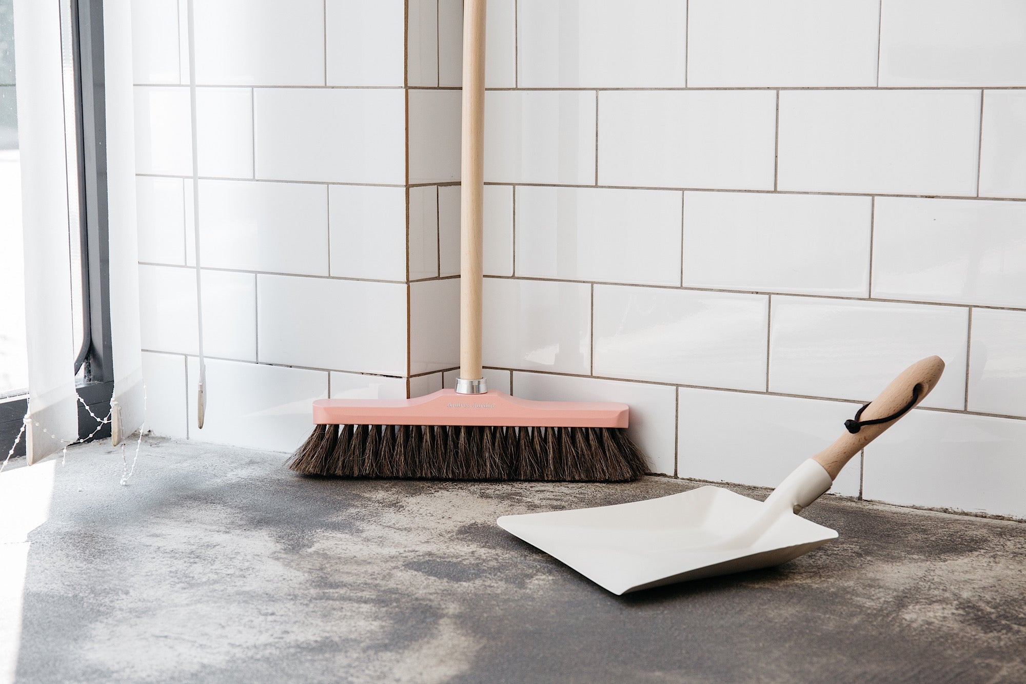 Andree Jardin "Vintage" 13" Light Pink Broom Head