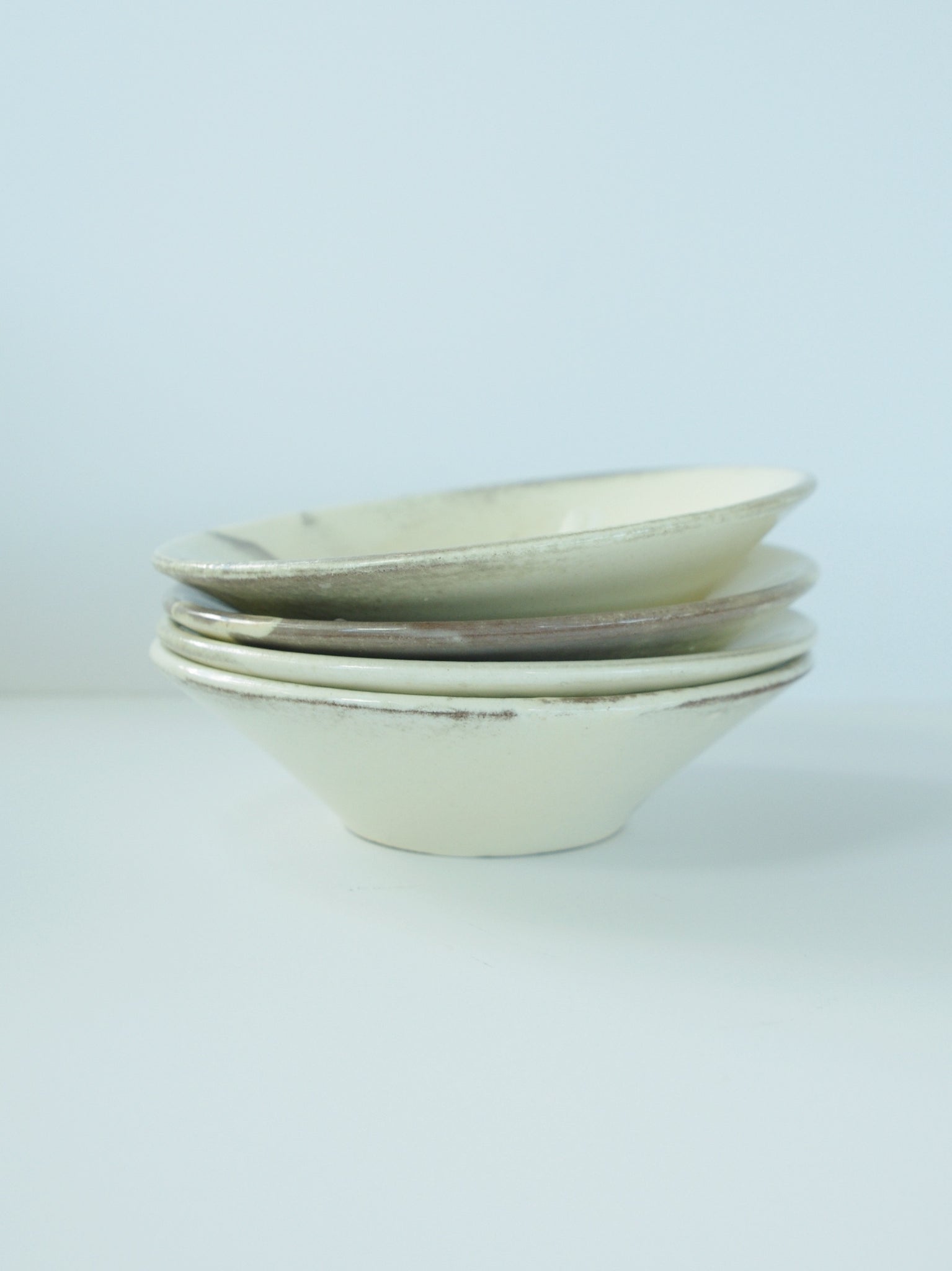 Avoine et Terre Small Conical Bowl in Oat—Set of 4