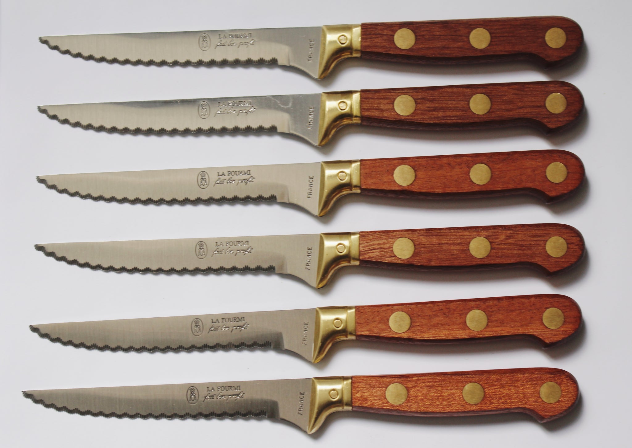 La Fourmi Laiton Steak Knives in Wooden Box with Acrylic Lid